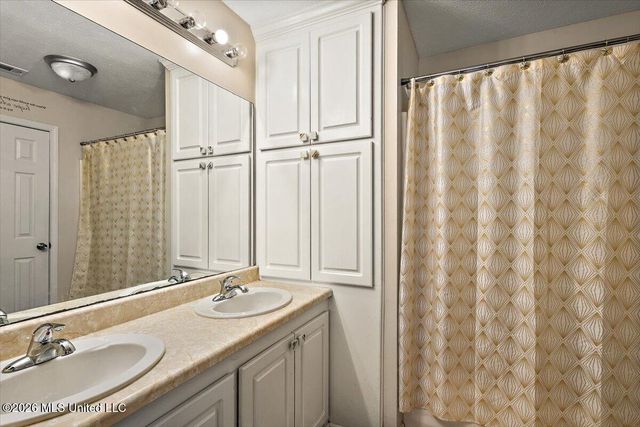 6 Canary Place, Jackson, MS 39204