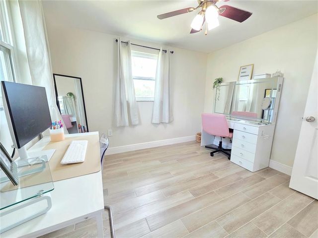 106 5TH STREET NW, Ruskin, FL 33570
