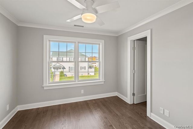 31 Maple Avenue, Harrison, NY 10528