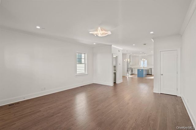 31 Maple Avenue, Harrison, NY 10528