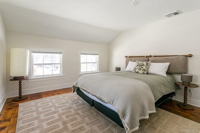 8 George Sickle Road, Saugerties, NY 12477