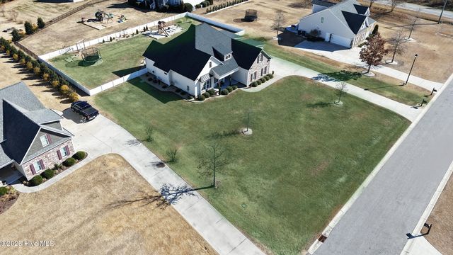 3179 Emery Drive, Greenville, NC 27858