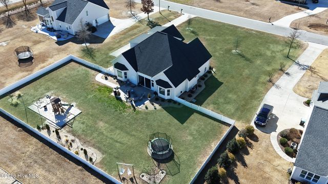 3179 Emery Drive, Greenville, NC 27858