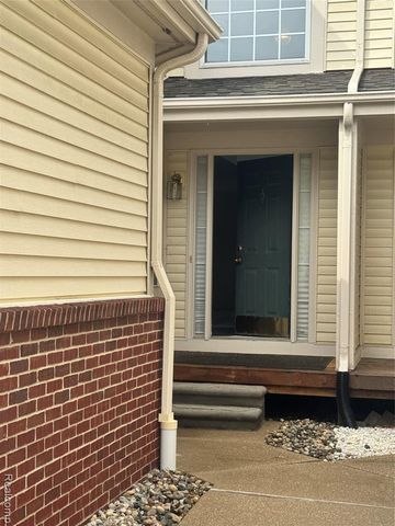 2516 Boulder Lane, Auburn Hills, MI 48326
