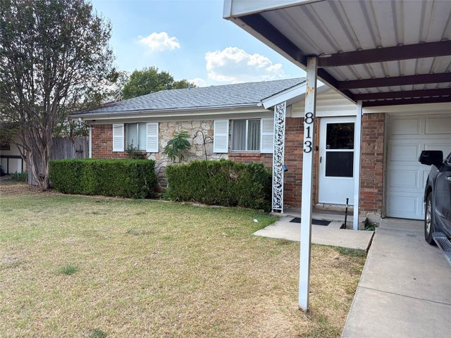 813 S Kate Street, White Settlement, TX 76108