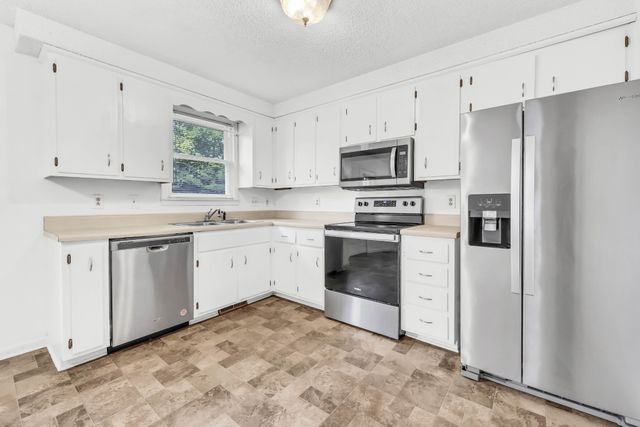309 Dale Ter, Clarksville, TN 37042