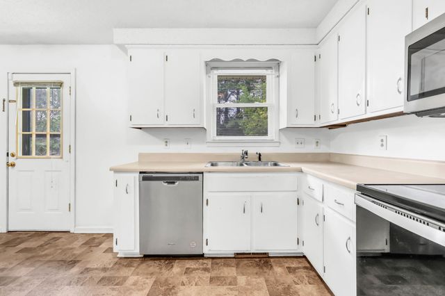 309 Dale Ter, Clarksville, TN 37042