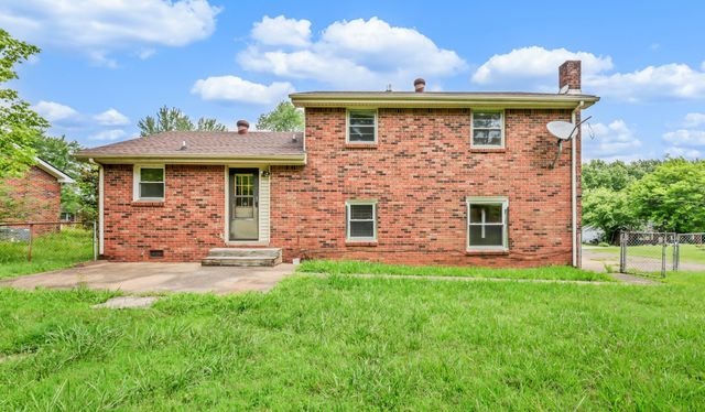 309 Dale Ter, Clarksville, TN 37042