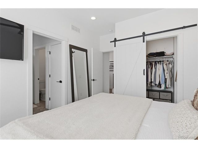 1368 Yates St 2, Denver, CO 80204
