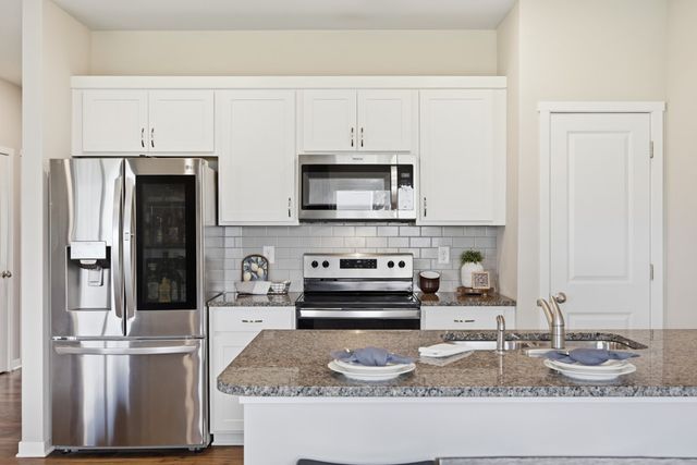 4215 NW Cedarwood Drive, Ankeny, IA 50023