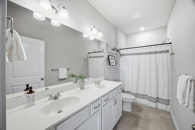 4215 NW Cedarwood Drive, Ankeny, IA 50023