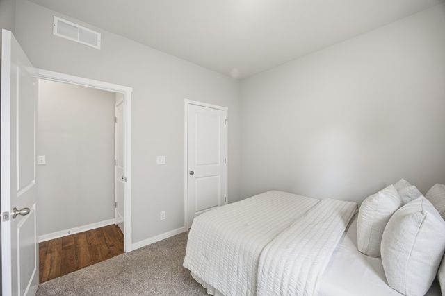4215 NW Cedarwood Drive, Ankeny, IA 50023