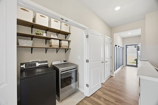 4215 NW Cedarwood Drive, Ankeny, IA 50023