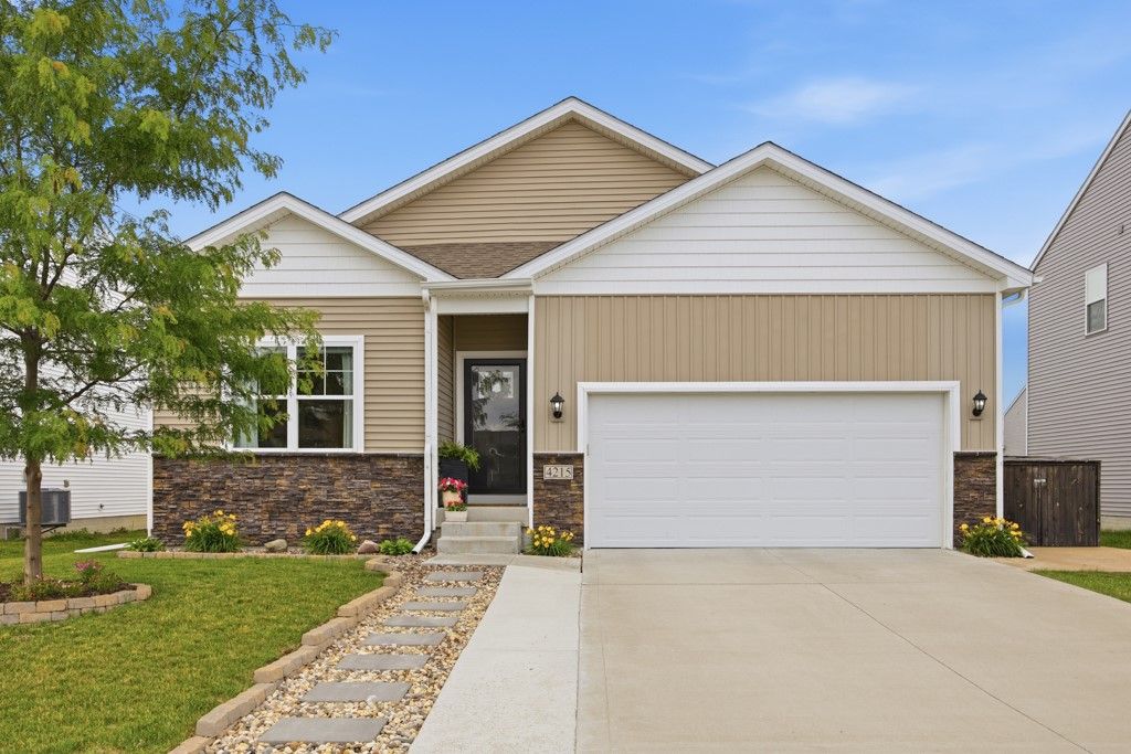 4215 NW Cedarwood Drive, Ankeny, IA 50023