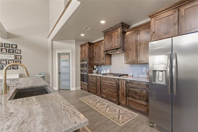 139172 HWY 82, Tahlequah, OK 74464