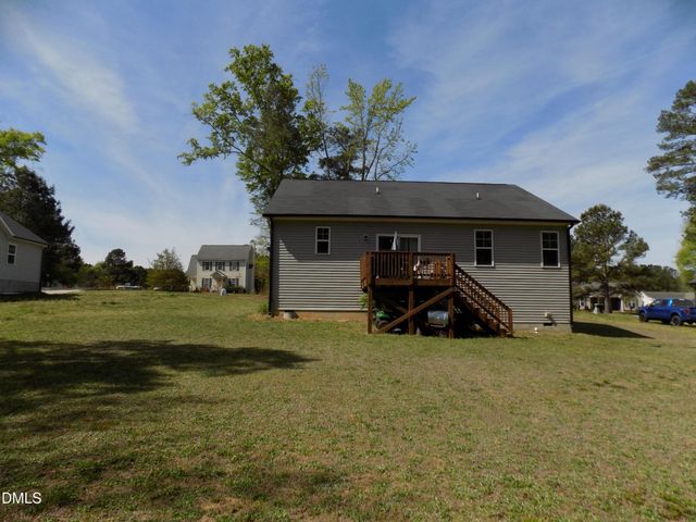 60 Wickersham Way, Louisburg, NC 27549
