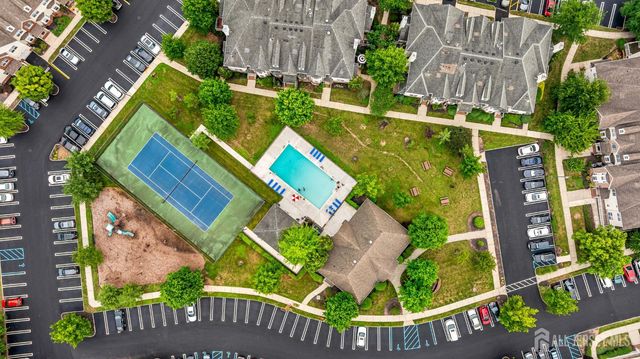 186 Sunshine Drive, Piscataway, NJ 08854