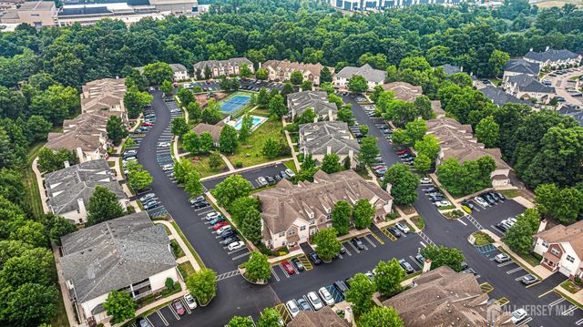 186 Sunshine Drive, Piscataway, NJ 08854
