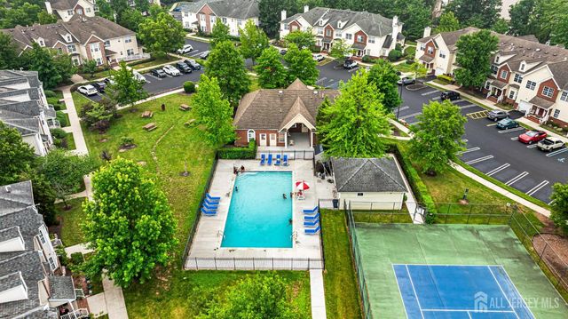 186 Sunshine Drive, Piscataway, NJ 08854