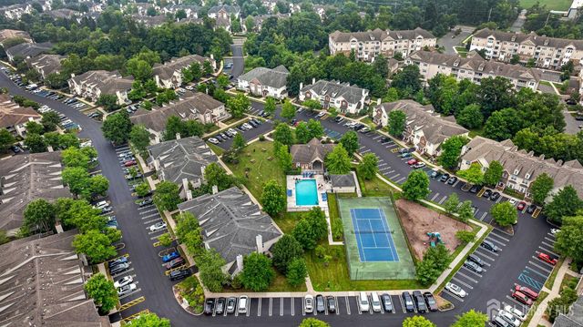 186 Sunshine Drive, Piscataway, NJ 08854