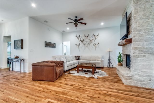 626 Lone Tree Road, Nevada, TX 75173