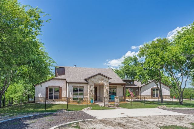 626 Lone Tree Road, Nevada, TX 75173