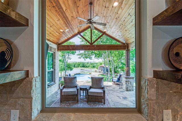 626 Lone Tree Road, Nevada, TX 75173