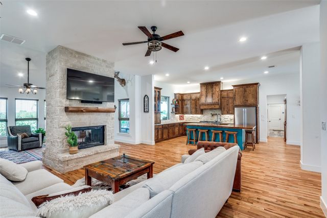 626 Lone Tree Road, Nevada, TX 75173