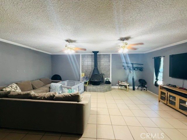 7602 MONTROSE AVENUE, Hesperia, CA 92345