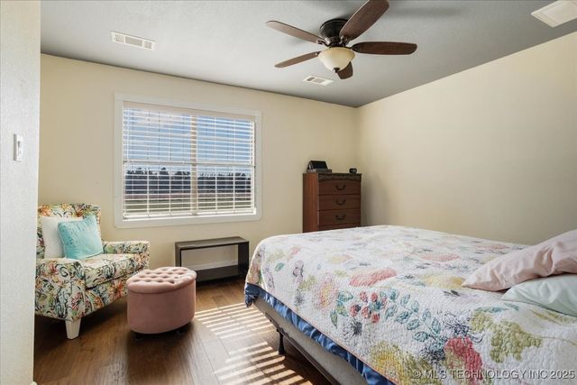 1061 Simons Road, Durant, OK 74701