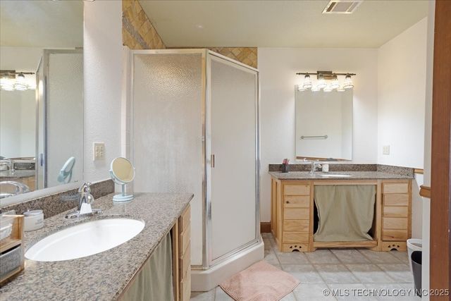 1061 Simons Road, Durant, OK 74701