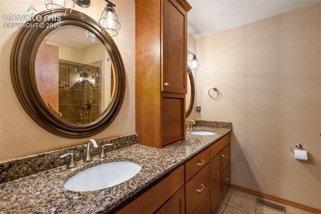 290 Taopi Circle, Woodland Park, CO 80863