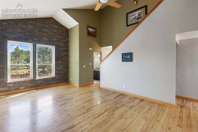 290 Taopi Circle, Woodland Park, CO 80863