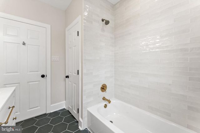 820 WILDE AVE, Drexel Hill, PA 19026