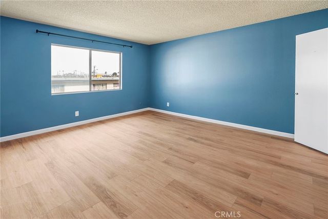 15000 Halldale Avenue 213, Gardena, CA 90247