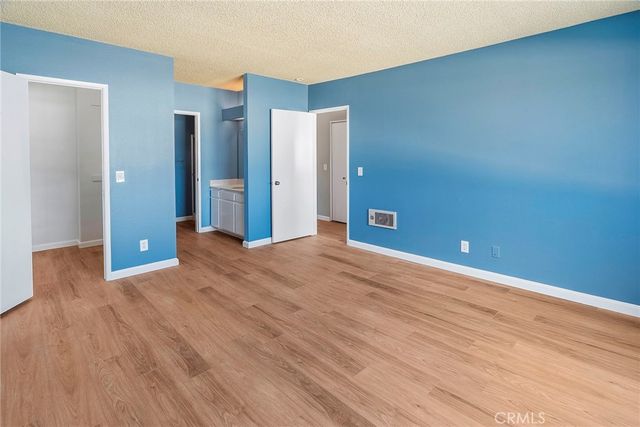 15000 Halldale Avenue 213, Gardena, CA 90247