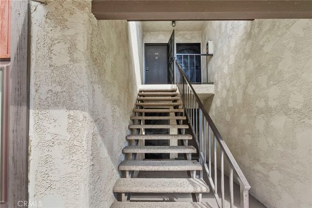 15000 Halldale Avenue 213, Gardena, CA 90247