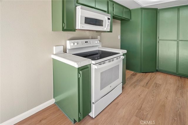 15000 Halldale Avenue 213, Gardena, CA 90247