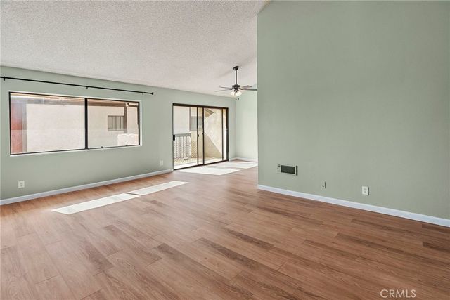 15000 Halldale Avenue 213, Gardena, CA 90247