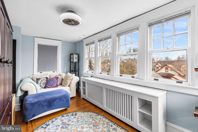 521 STRATHMORE RD, Havertown, PA 19083