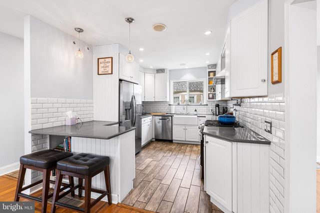 521 STRATHMORE RD, Havertown, PA 19083
