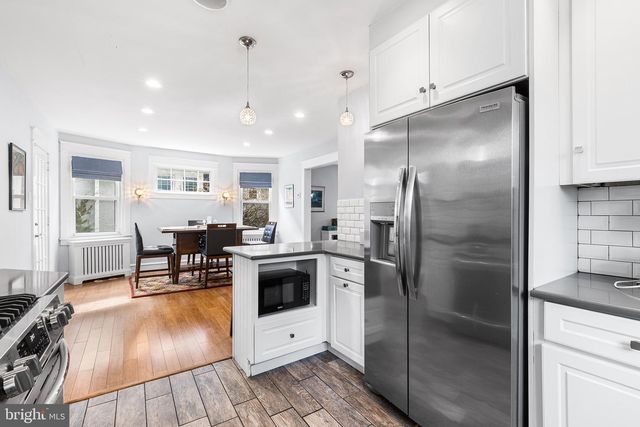 521 STRATHMORE RD, Havertown, PA 19083