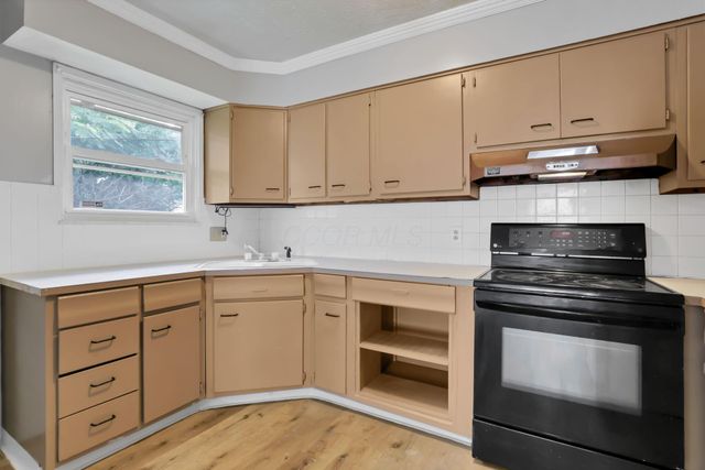 1370 Fowler Drive, Columbus, OH 43224