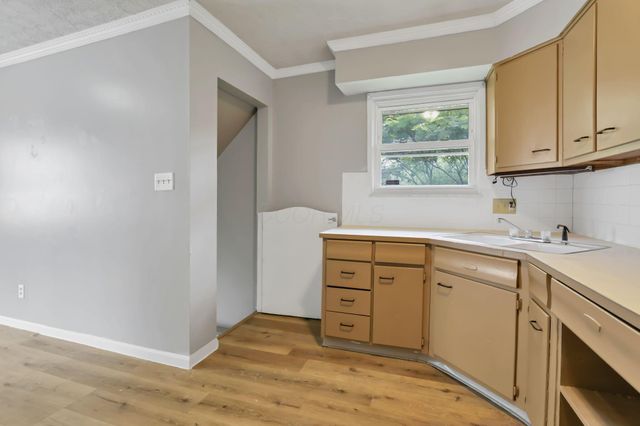 1370 Fowler Drive, Columbus, OH 43224