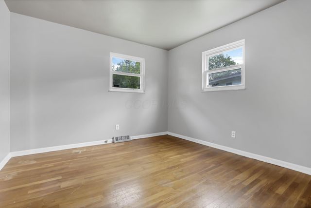 1370 Fowler Drive, Columbus, OH 43224