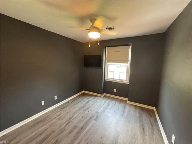 723 Sir Walter CIR, Virginia Beach, VA 23452