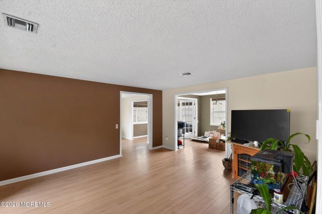 224 Old Nassau Road 224-N, Monroe, NJ 08831