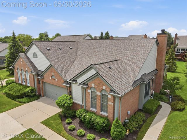 17003 Birchwood Drive 80, Northville Township, MI 48168