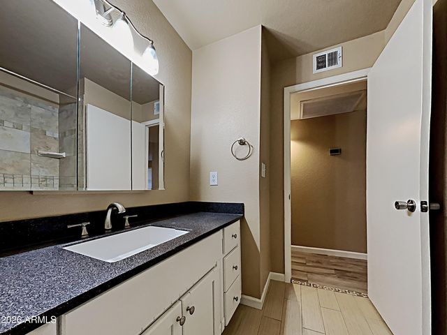 12229 N 47TH Lane N, Glendale, AZ 85304