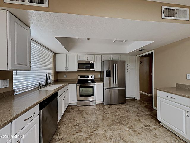12229 N 47TH Lane N, Glendale, AZ 85304